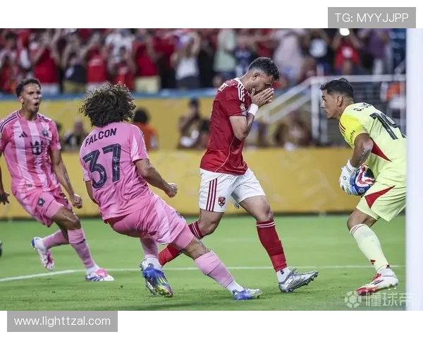 开罗国民主帅首秀直言:世俱杯平局暴露防守隐患,进攻效率亟待提升 开罗国民主帅首秀直言:世俱杯平局暴露防守隐患,进攻效率亟待提升