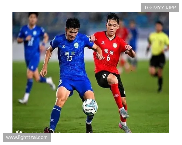 董路自荐执教苏超常州队并观战南京战，坦言 “不做主帅但愿助力”(2)